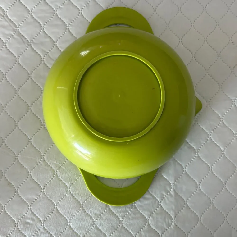 NEW Colorful Plastic Measuring Cups and Bowls Set
